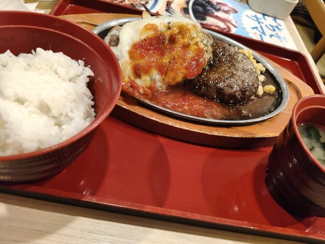 ハンバーグたべにきたんやが（※画像あり）