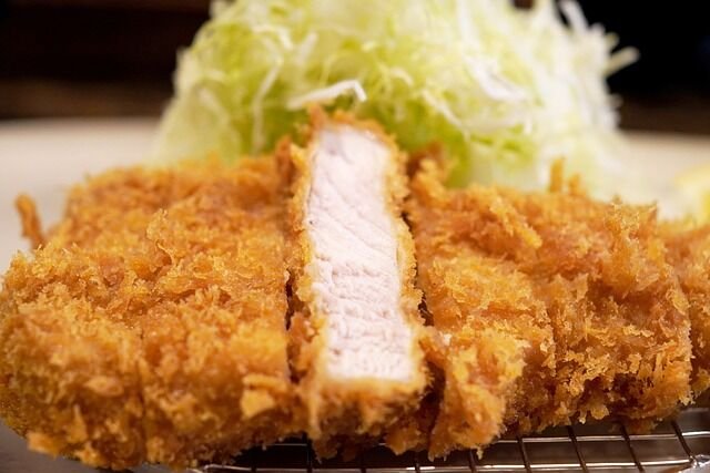 【どっち？】一生ハンバーグ禁止 or 一生トンカツ禁止　←これなら悩むだろｗ