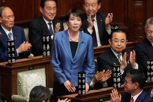 【悲報】高市さんガチで「愛子様をいじめる女と人権の敵」認定→支持率急落・・・・・・・・・