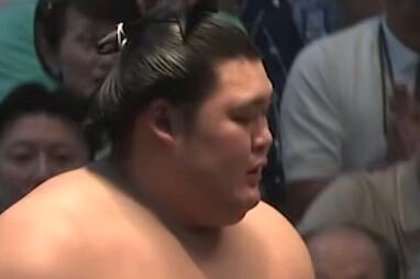 【悲報】横綱・大の里（9勝6敗）、八角理事長に怒られる