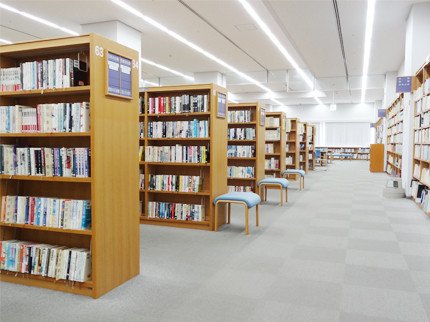 図書館「本を無料で貸すでw作者には1冊の本代以外一切払わんでｗ合法やし文句言われる筋合いないでｗ」