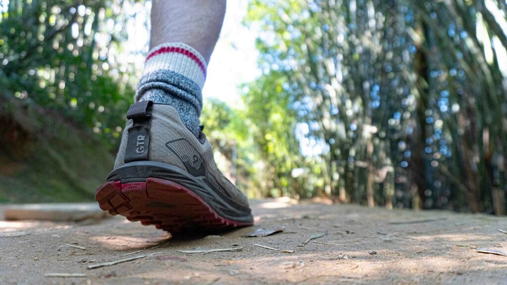 奥多摩の辺りに登山に行こうと思うんだが、おすすめの山教えろ